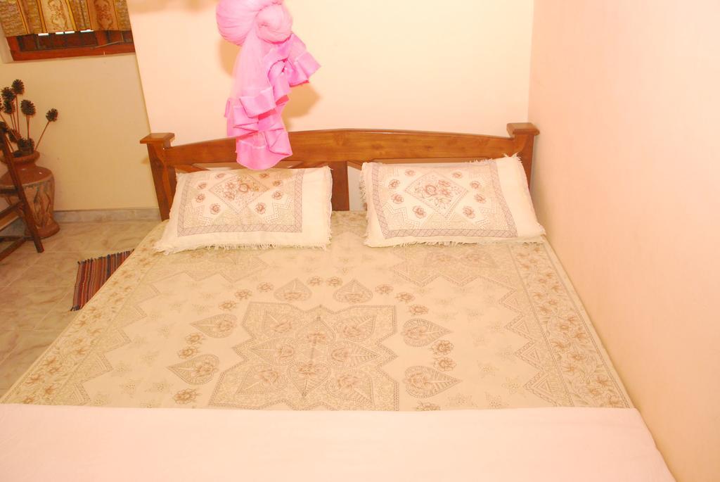 Seetha'S Hostel Negombo Esterno foto